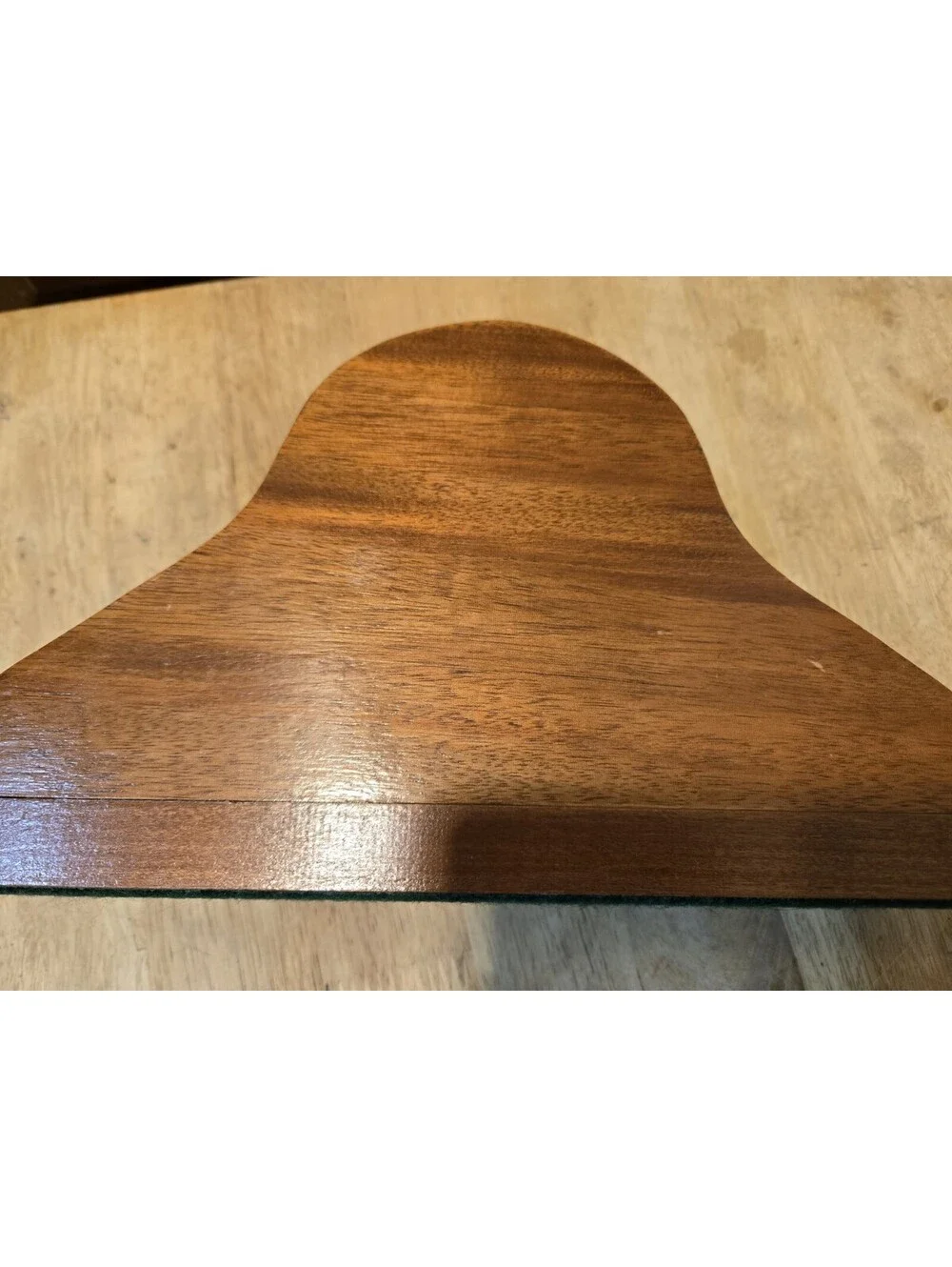 Vintage Wooden Mantle Quartz Clock Unbranded Keeps Good Time 6.5